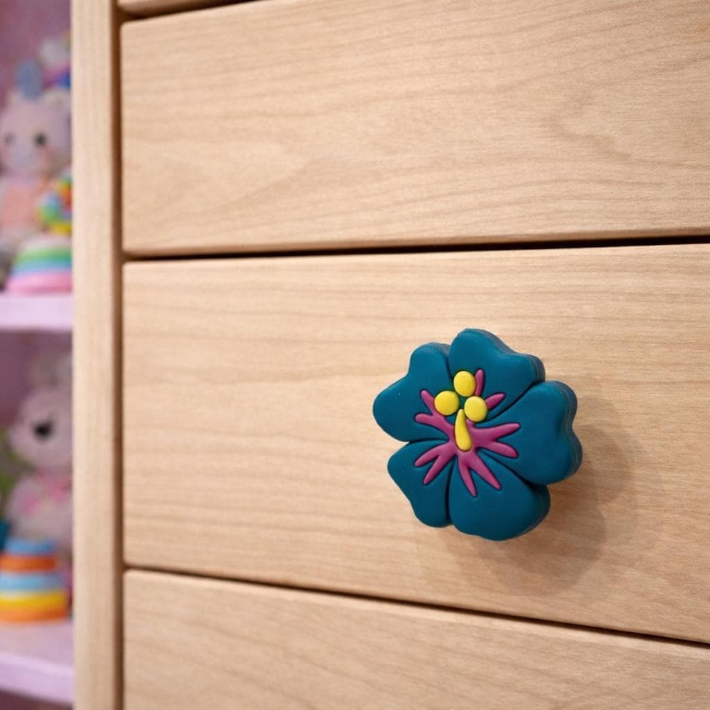 Kids Knob 111 - Image 1