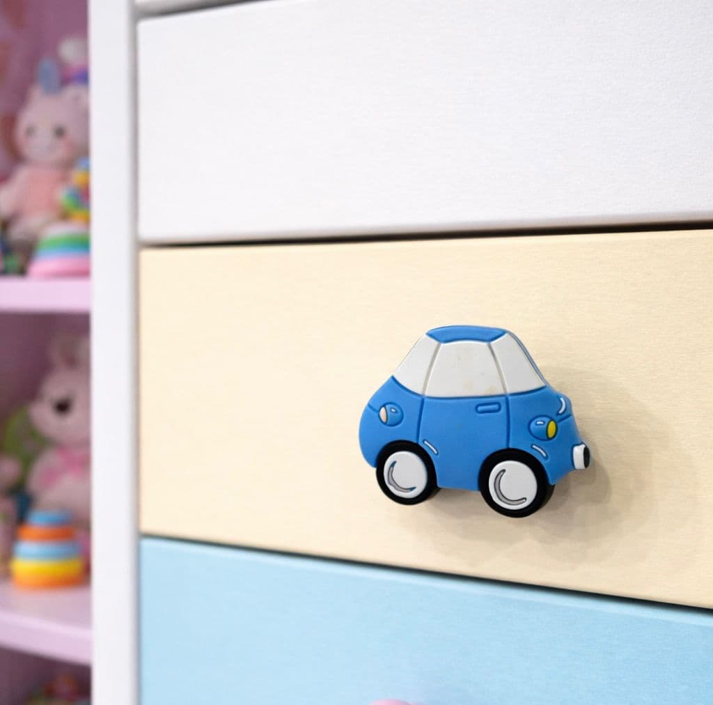 Kids Knob 108 - Image 1