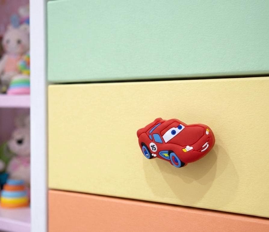 Kids Knob 112 - Image 1